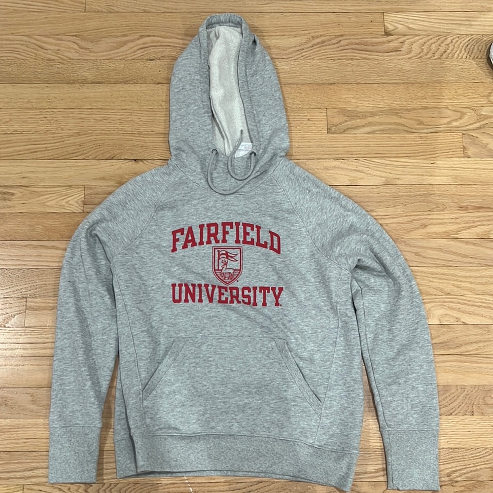Fairfield University Sweatshirt Medium.
